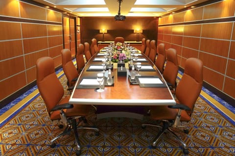 Meeting/conference room