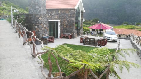 Refúgio da Xamusca House in Madeira District