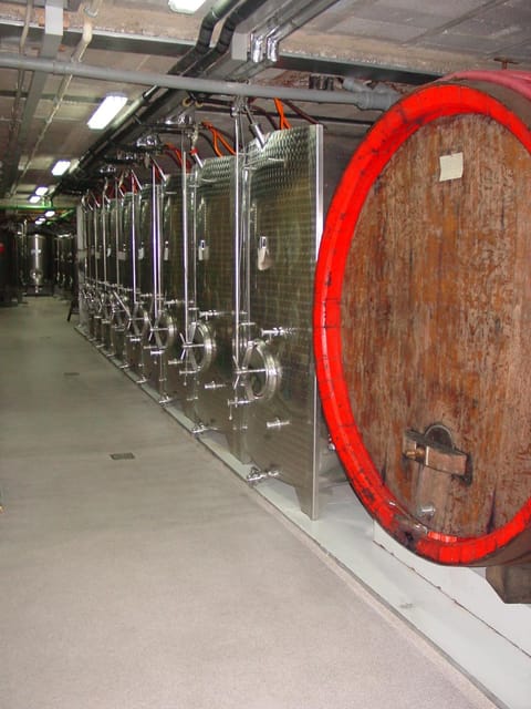 Shopping Area, Alcoholic drinks