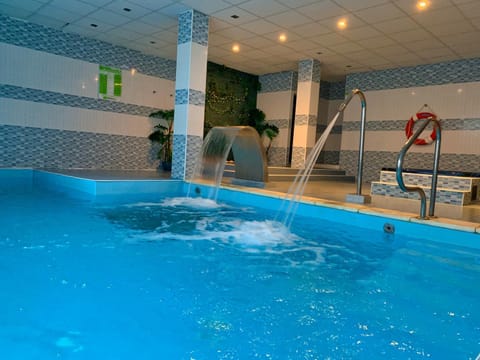 Spa and wellness centre/facilities, Swimming pool