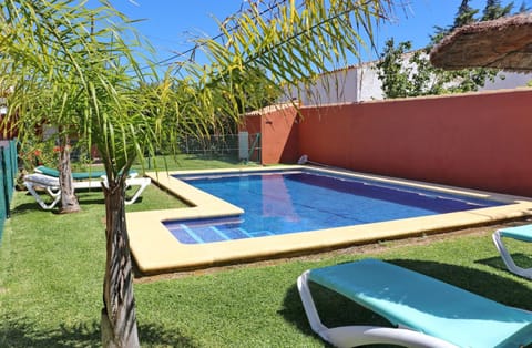 Garden, Swimming pool