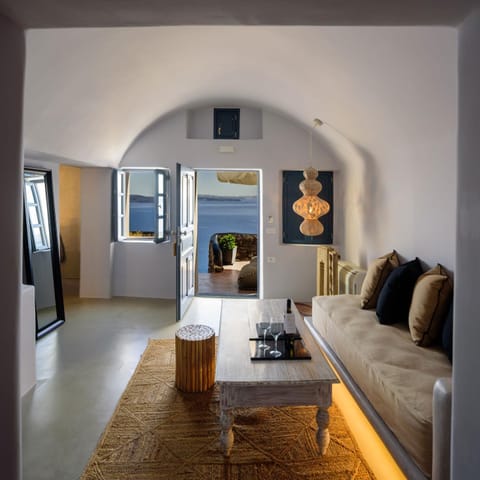 View (from property/room), Living room, Sea view