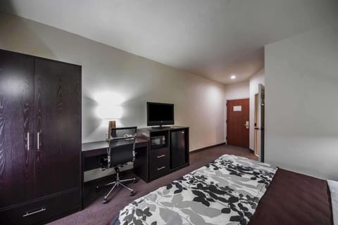 Sleep Inn and Suites Central / I-44 Hotel in Tulsa