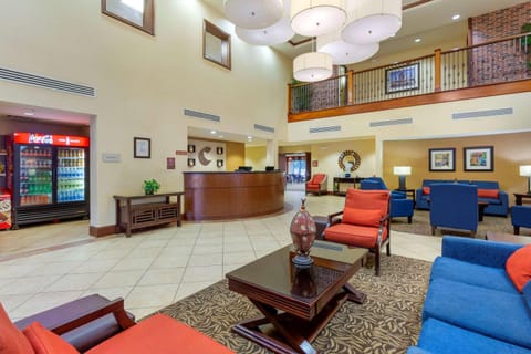 Comfort Suites Charleston West Ashley Hôtel in Johns Island