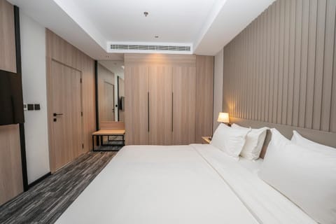 Bed, wardrobe