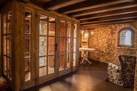 El celler de Cal Garriga House in Baix Camp