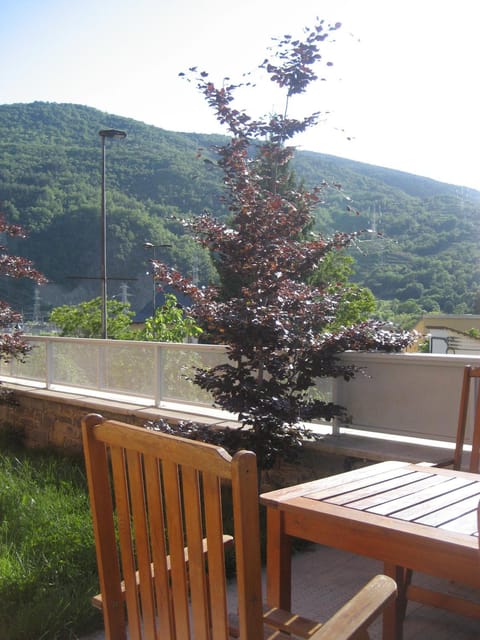 View (from property/room), Balcony/Terrace