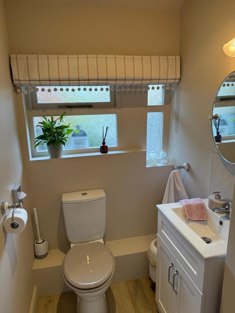 "The Lodge", Holmfirth House in Holmfirth