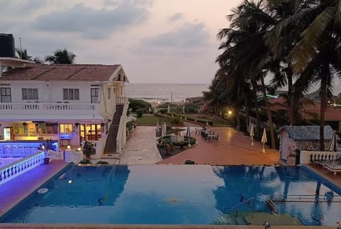 Qees Empire Beach Resort Resort in Calangute