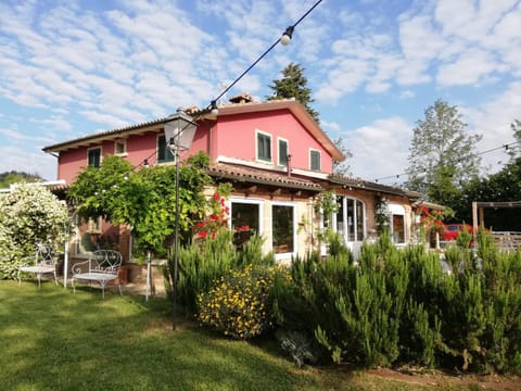 Agricola casa cucina bottega Farm Stay in Cesena
