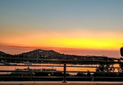 Balcony/Terrace, Sea view, Sunset