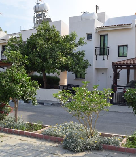 Christos beach house Casa in Larnaca District