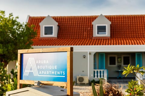 Aruba Boutique Apartments - Adults Only Condo in Noord