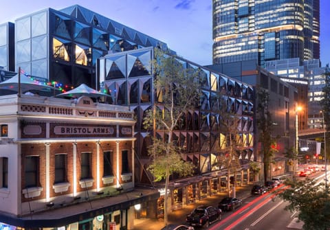 West Hotel Sydney, Curio Collection by Hilton Hôtel in Sydney