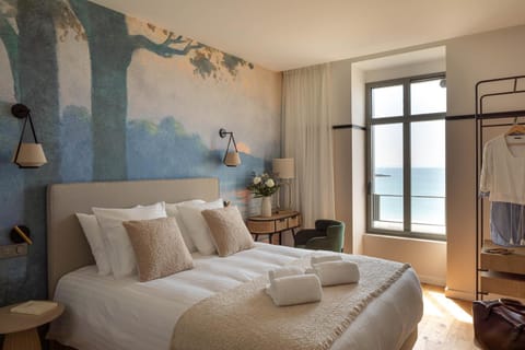 Bedroom, Sea view