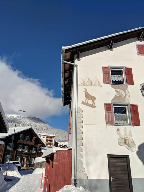 Facade/entrance, On site