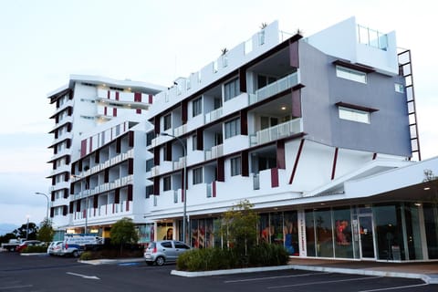 Central Holborn Apartments Aparthotel in Townsville