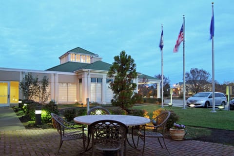 Homewood Suites by Hilton Chesapeake - Greenbrier Hotel in Chesapeake