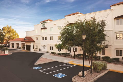 Homewood Suites Tucson St. Philip's Plaza University Hotel in Catalina Foothills