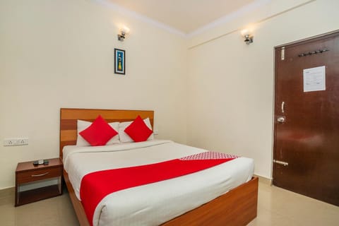 OYO 9528 Midas Casita Hotel in Bengaluru