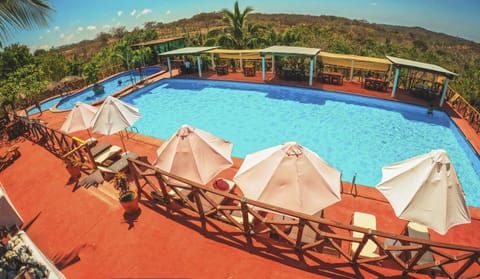 Pool view, Swimming pool