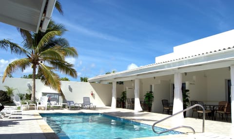 Yoyita Suites Aruba Villa Hotel in Noord
