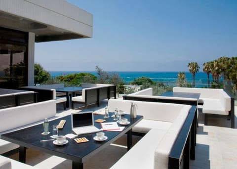 Almyra Resort in Paphos