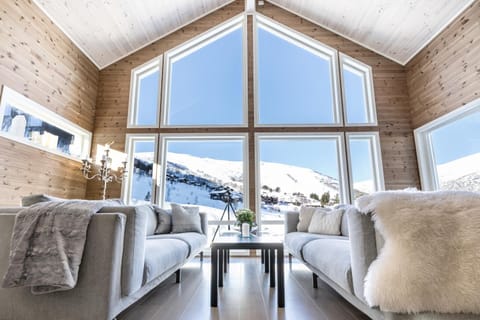 Living room, Seating area, Mountain view, Mountain view