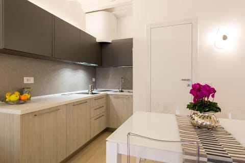 " CASA SAVONAROLA " centro storico House in Padua