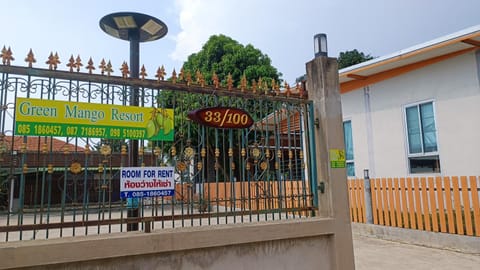 Green Mango Resort Chambre d’hôte in Pattaya City