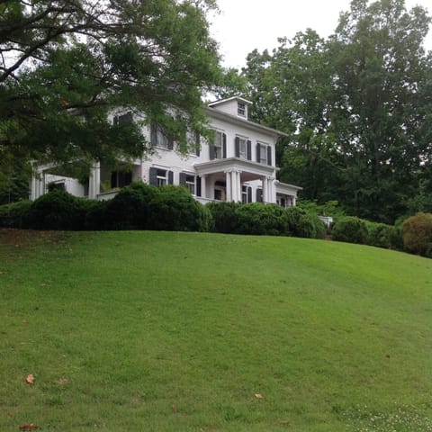 Springwood Inn Bed and Breakfast in Anniston