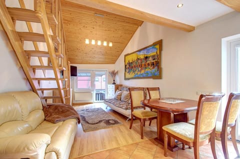 Living room, Dining area, Bedroom