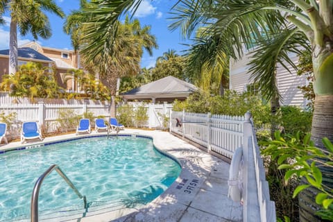 Mangrove Lagoon House in Key West