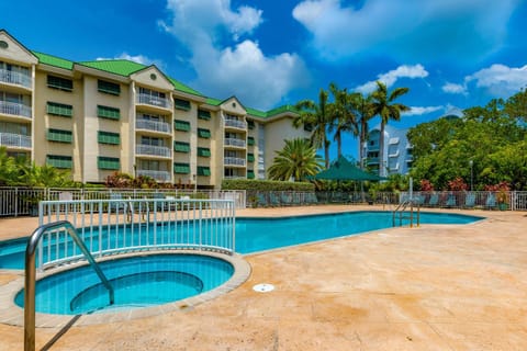 Sunrise Suites Tahiti Suite #104 Apartamento in Stock Island