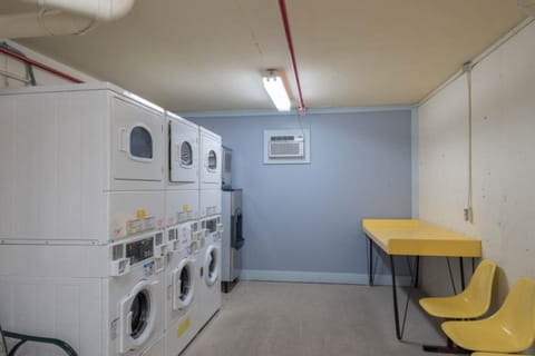 Sunrise Suites Cozumel Suite #112 Apartment in Key West