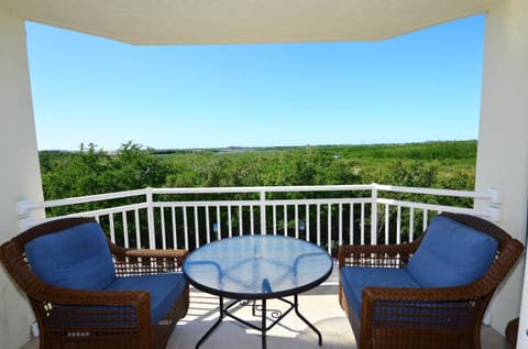Sunrise Suites Cayo Coco Suite #208 House in Key West