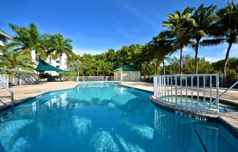 Sunrise Suites Big Kahuna Suite #202 Casa in Key West