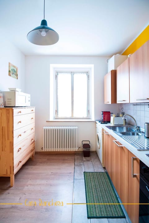 Coffee/tea facilities, Kitchen or kitchenette, Kitchen or kitchenette