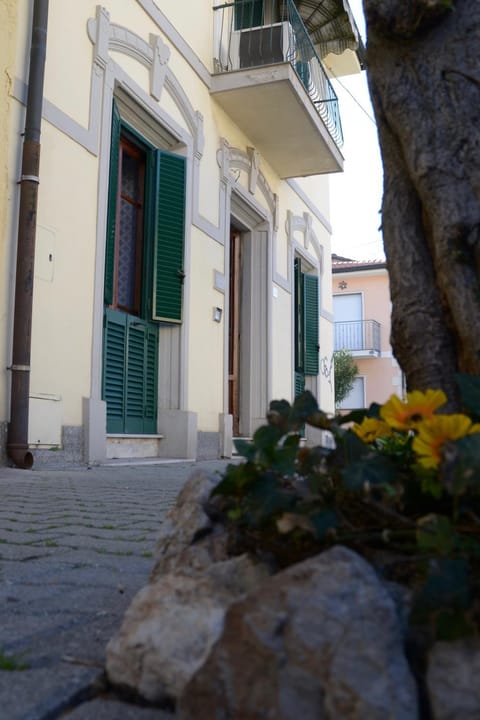 Villino Silvia House in Viareggio