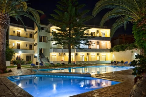 Cretan Sun Apartment hotel in Rethymno