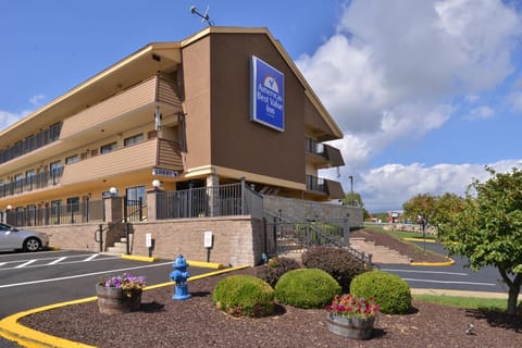 Americas Best Value Inn-Pittsburgh Airport Motel in Moon Township