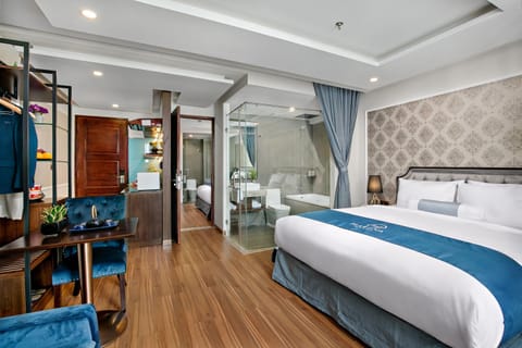 Halina Hotel and Apartment Hôtel in Da Nang