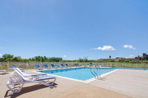 Vacancéole - Le Domaine d'Enserune Appartement-Hotel in Béziers