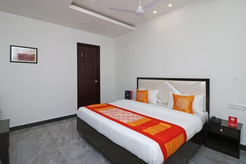 Jagat Residency Hotel in Dehradun