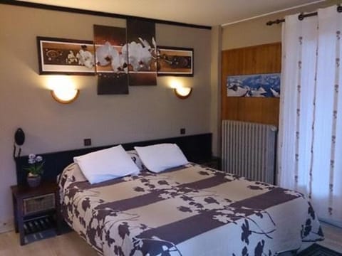 Hotel La Chaumiere Hotel in Saint-Gervais-Bains