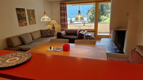 Aparthotel Chesa Bellaval Condo in Saint Moritz