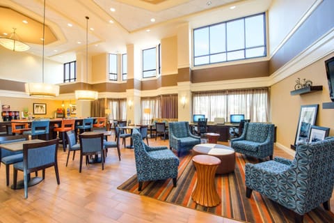 Hampton Inn & Suites-Atlanta Airport North-I-85 Hotel in Hapeville