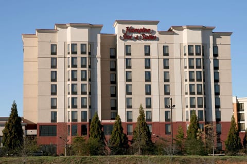 Hampton Inn & Suites-Atlanta Airport North-I-85 Hotel in Hapeville