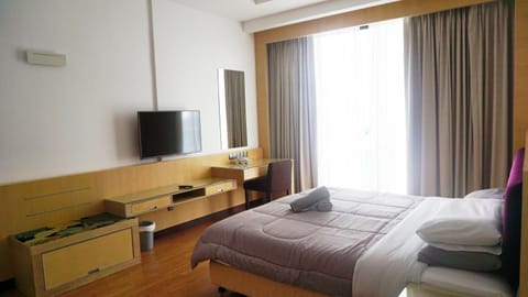 Bernard Holiday Home @ Imperial Suites Kuching Condo in Kuching