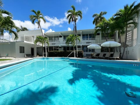 Beach Gardens Hotel in Fort Lauderdale